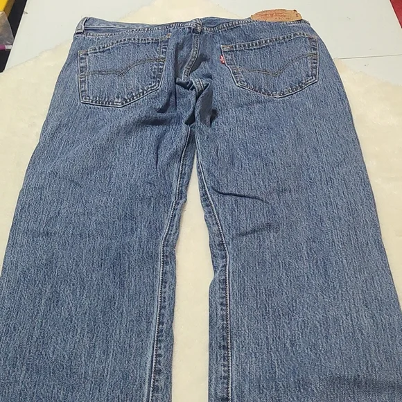 Levi's Men's Jean's - Picture 3 of 8